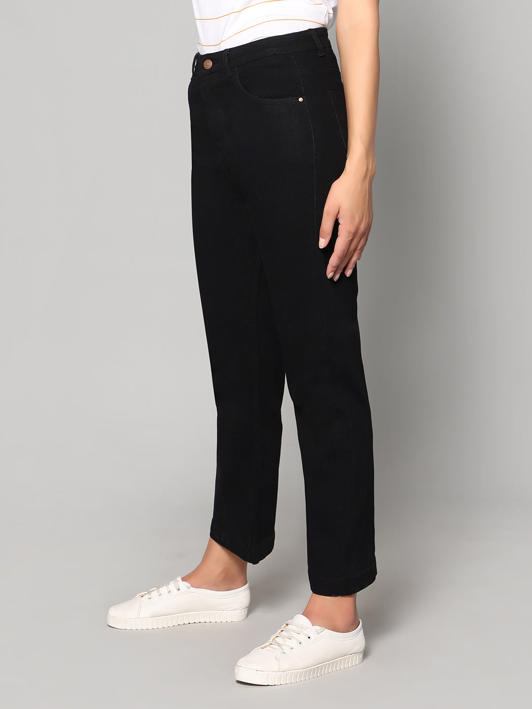 Blue Bootcut High rise Jeans with Insert Pockets
