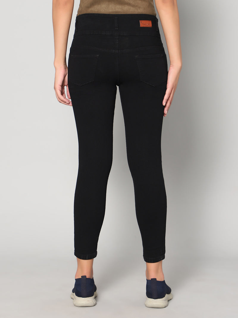Black Skinny Fit Jeans with Insert Pockets