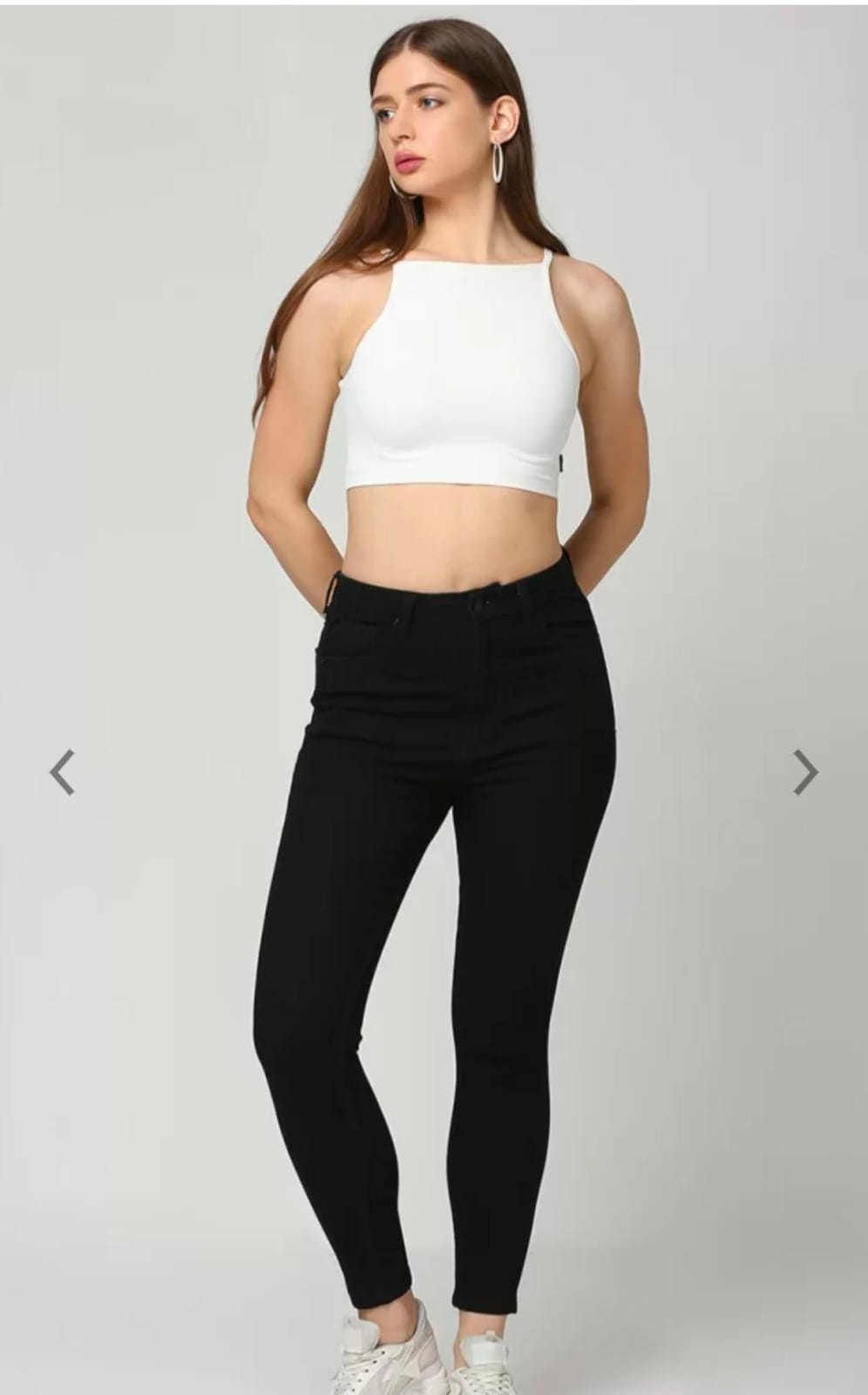 H W black-skinny-fit-jeans-with-insert-pockets-5