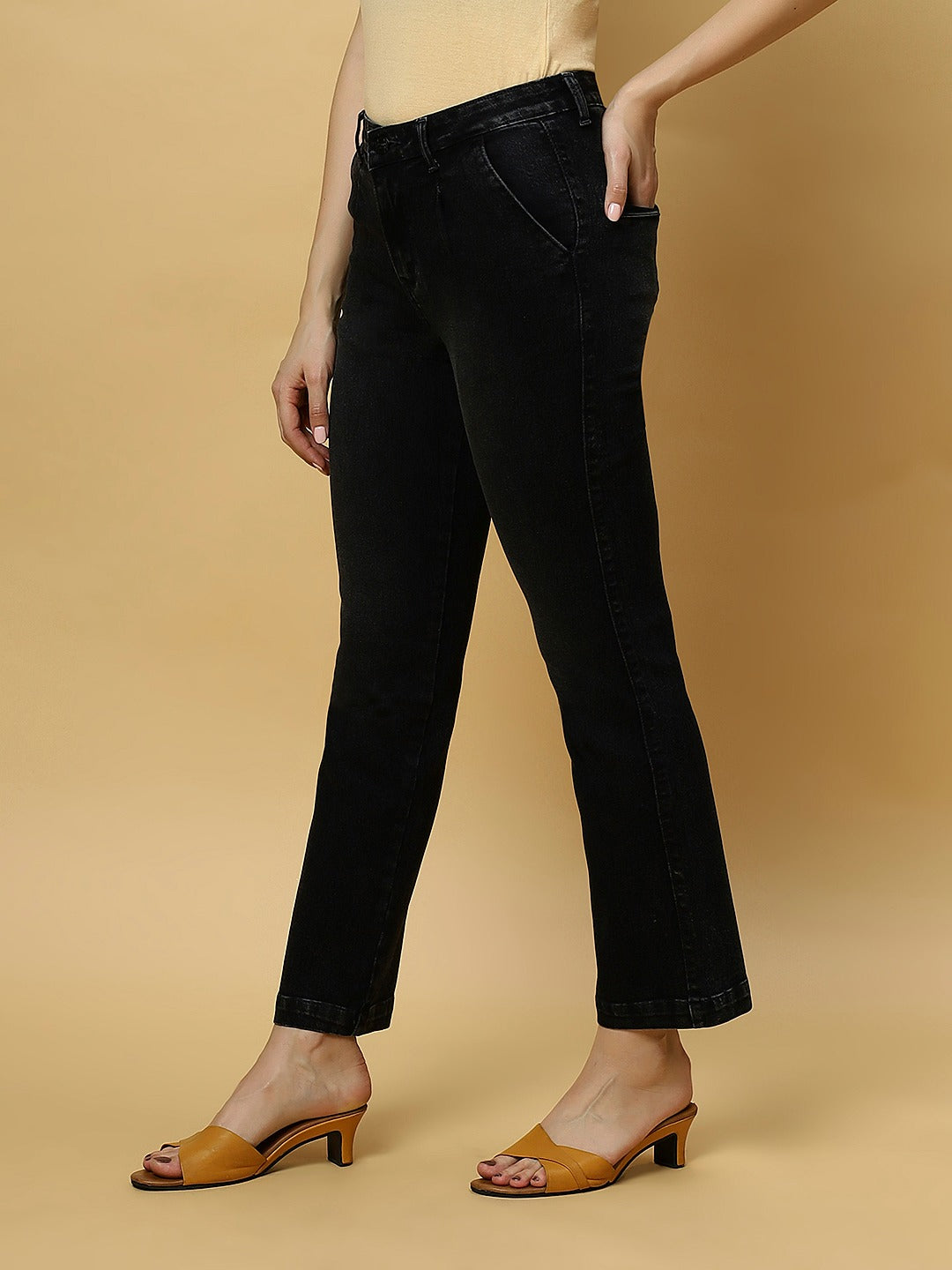 REA-LIZE Black Dark Shade Straight Women Jeans