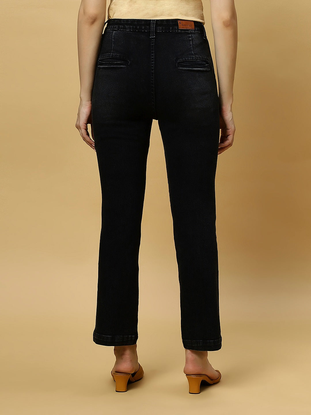 REA-LIZE Black Dark Shade Straight Women Jeans